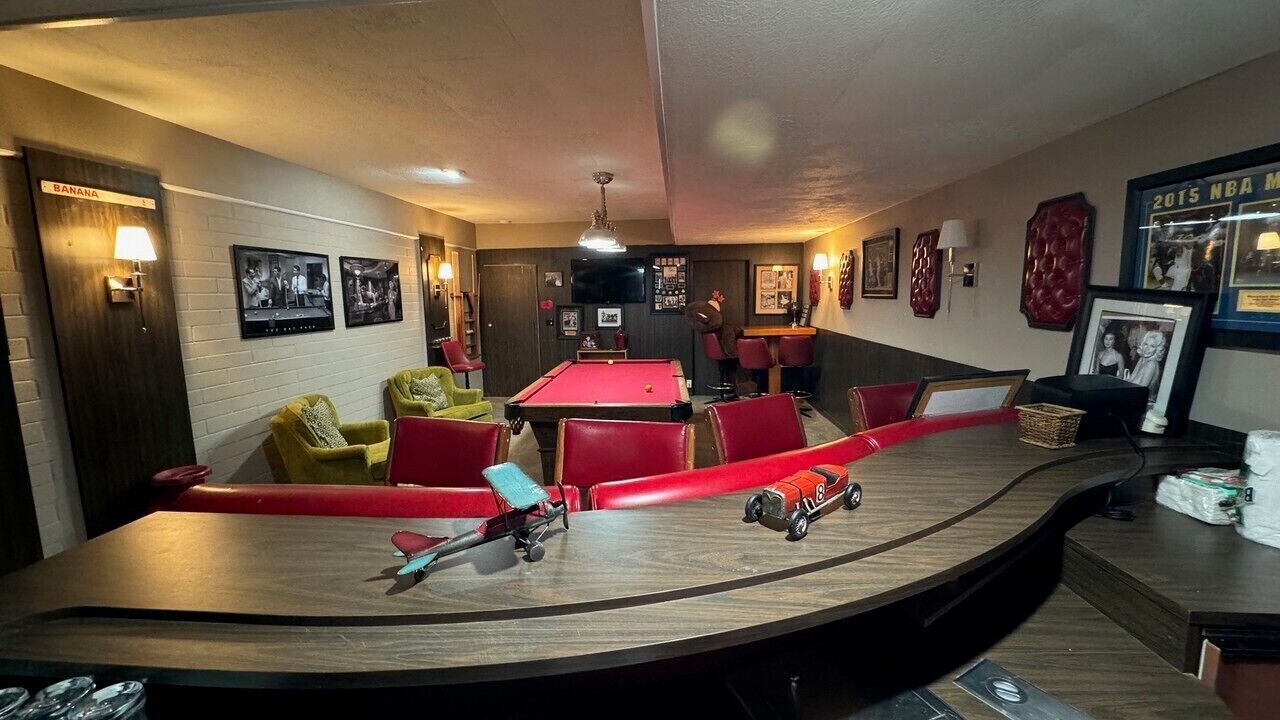 Photo of Bedroom in Skyland