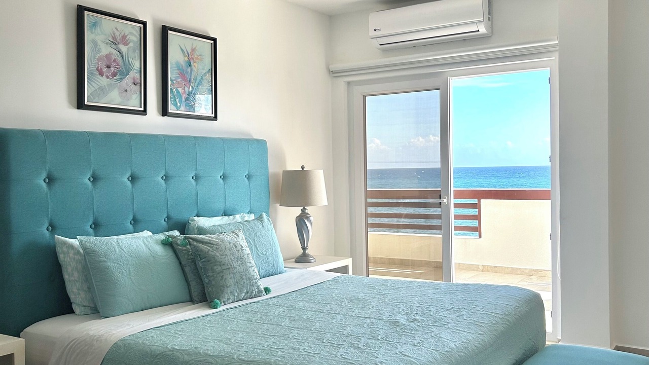 Photo of Bedroom in Dixon Cove