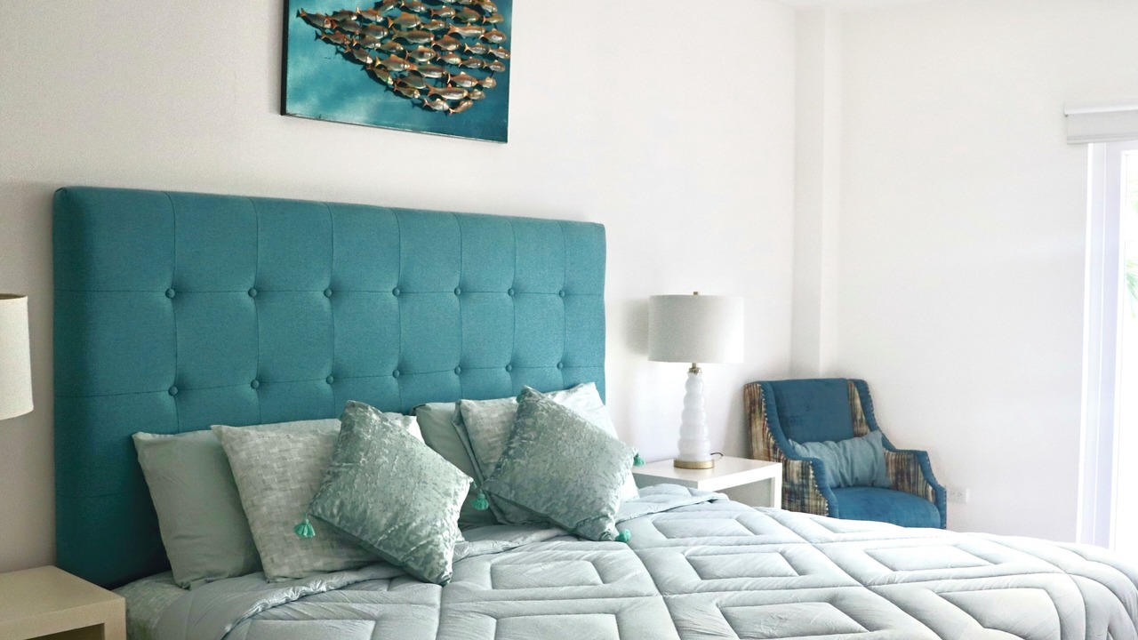 Photo of Bedroom in Dixon Cove