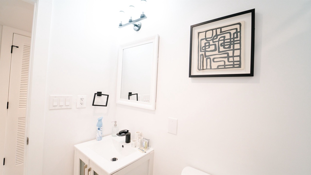 Photo of Bathroom in Park View