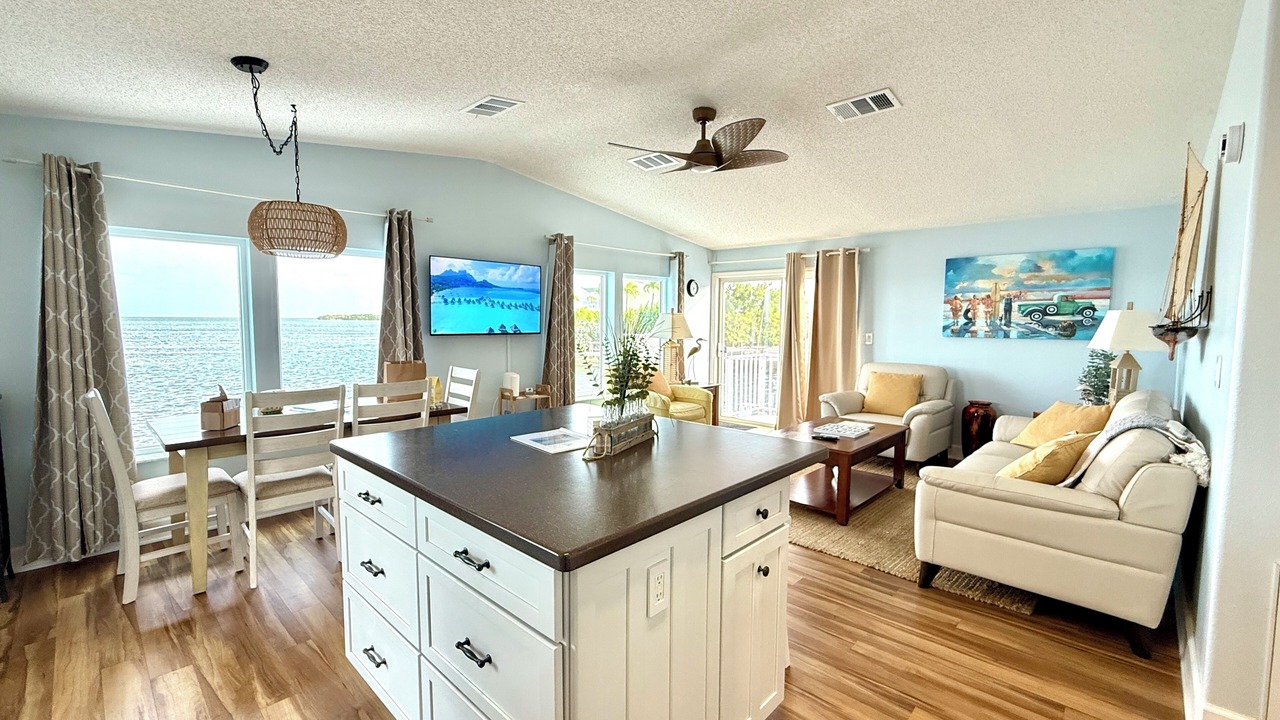 Photo of Bedroom in Cutthroat Harbor Estates