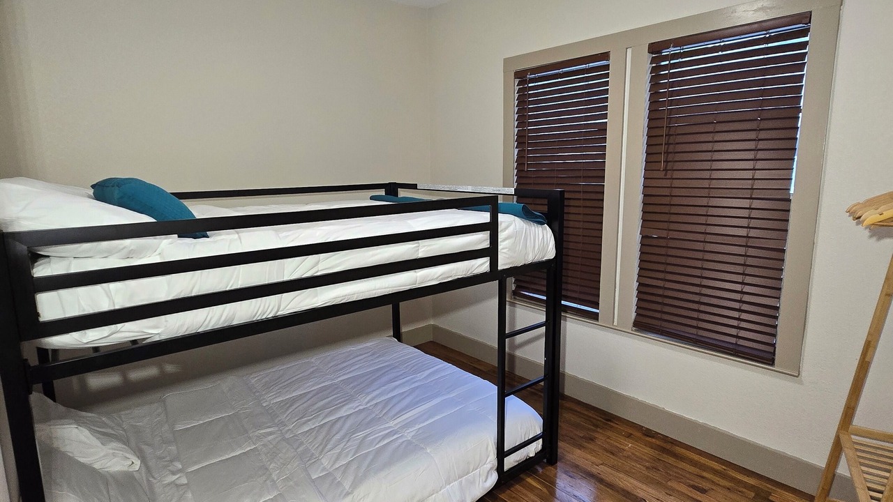 Photo of Bedroom in Oak Cliff