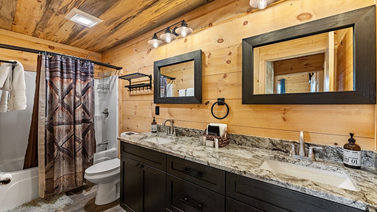 Photo of Bathroom in Young Harris