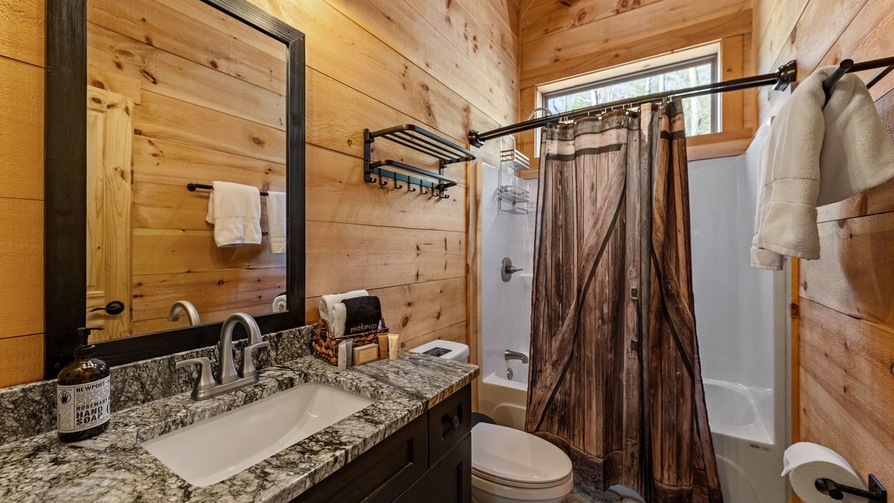 Photo of Bathroom in Young Harris