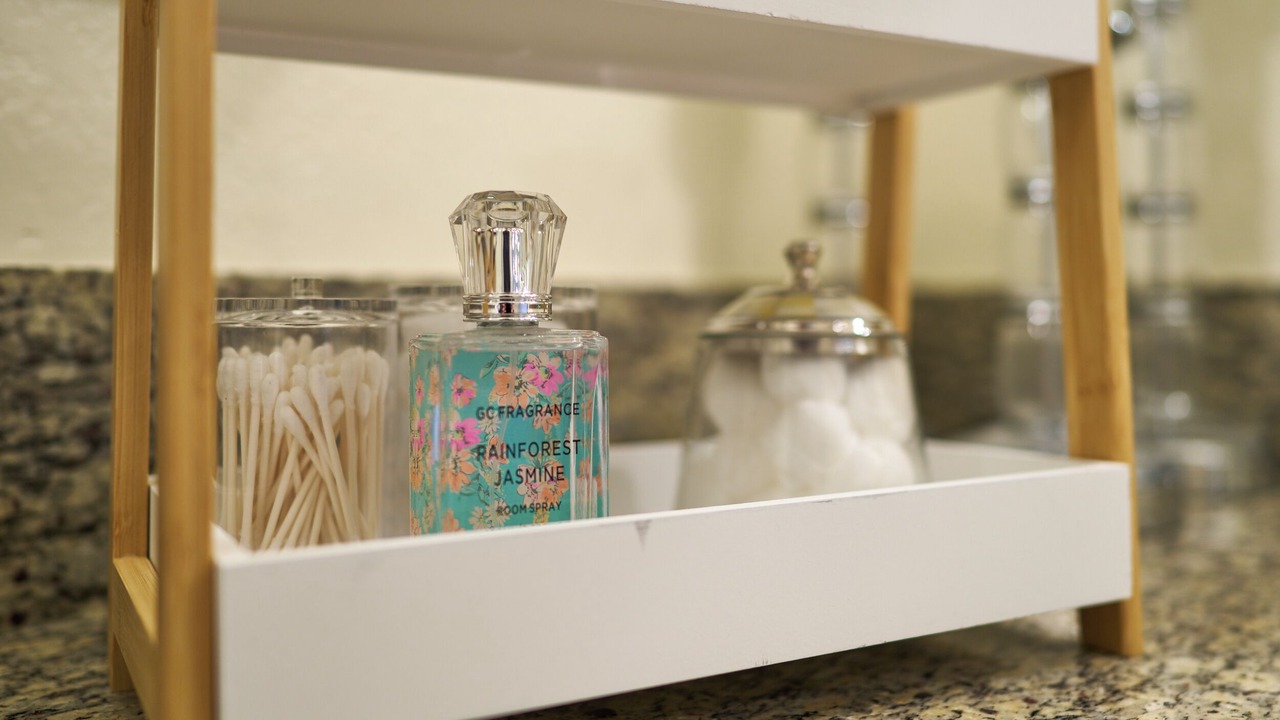 Photo of Bathroom in Salinas