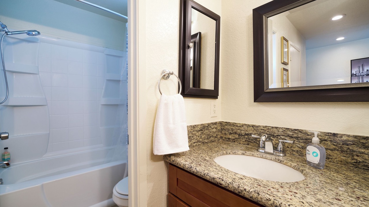 Photo of Bathroom in Salinas