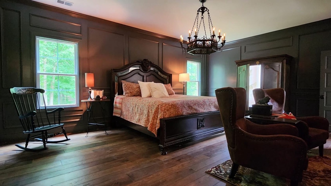 Photo of Bedroom in Stokes