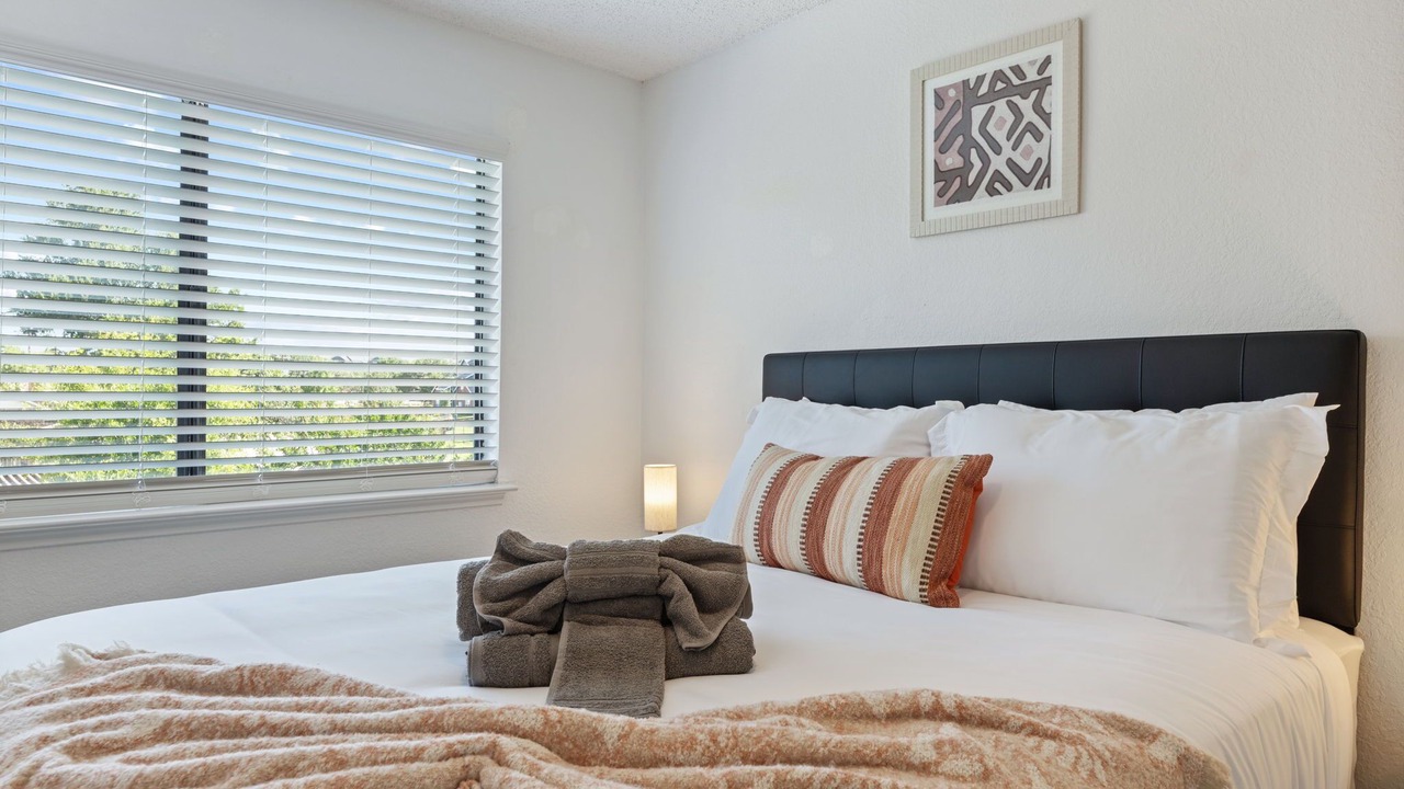 Photo of Bedroom in Euless