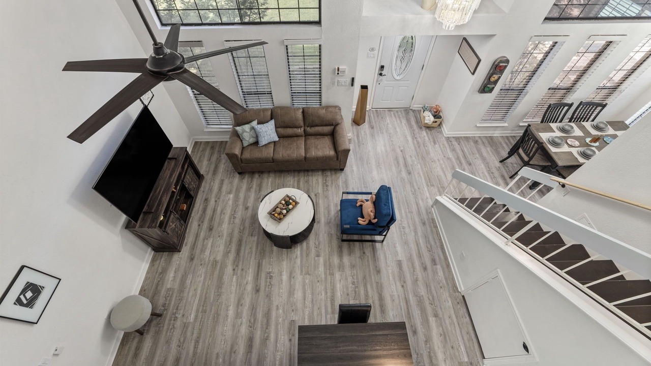Photo of Livingroom in Euless