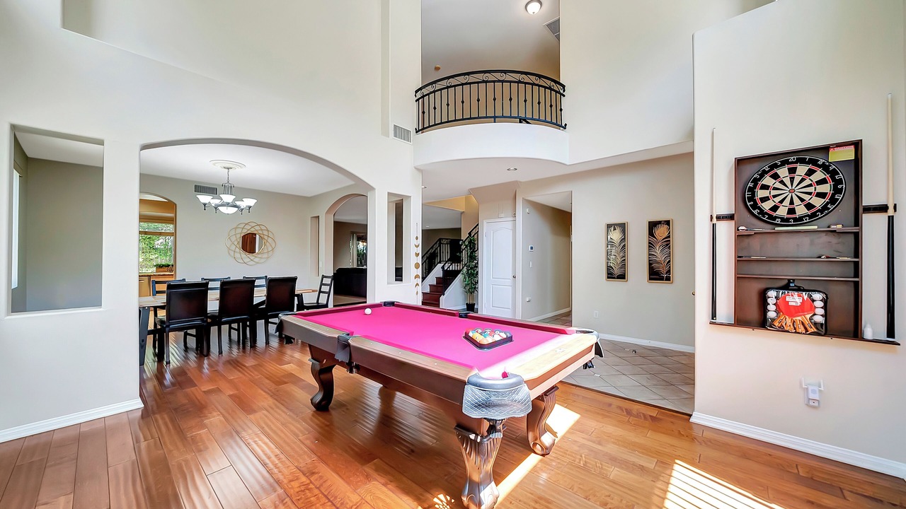Photo of Bedroom in Tarzana