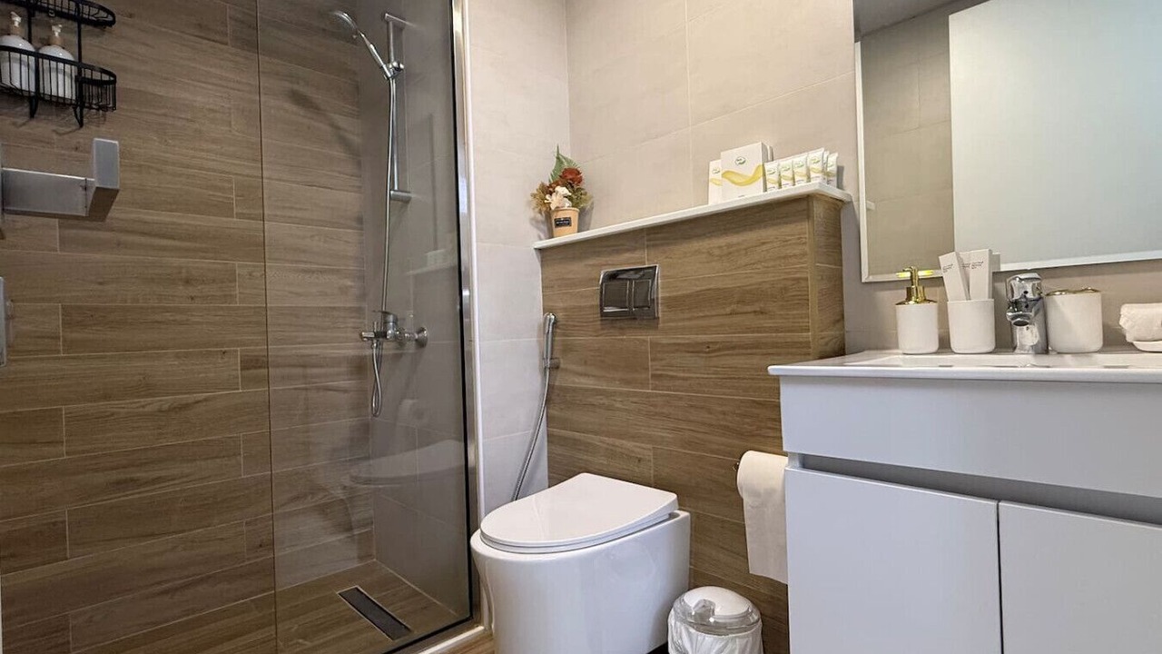 Photo of Bathroom in Al Raha Beach