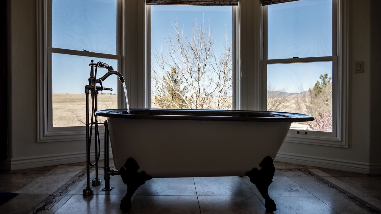 Photo of Bathroom in Elgin