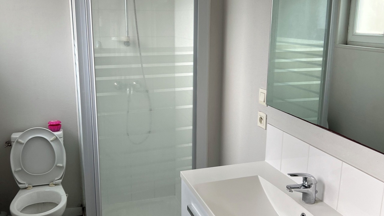 Photo of Bathroom in Nogent-le-Rotrou