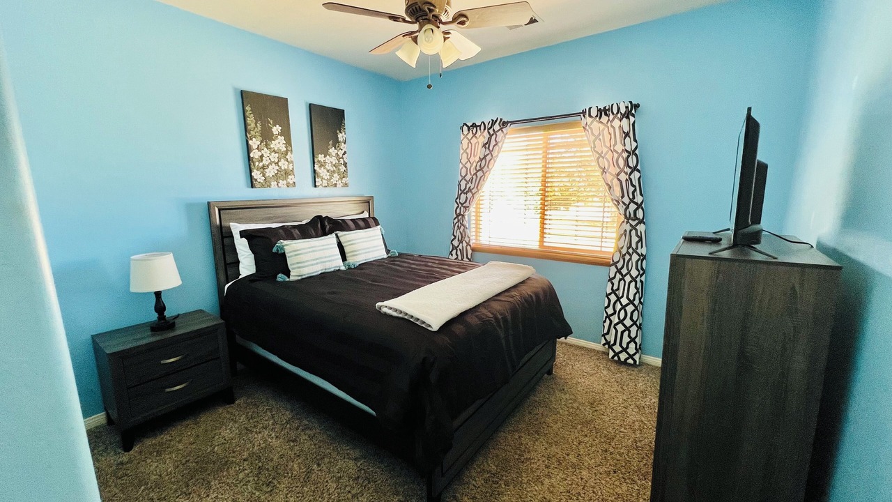 Photo of Bedroom in Tehachapi
