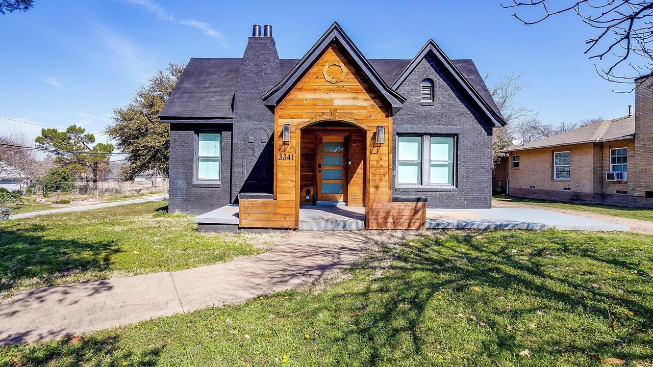 Photo of Outdoor in Oak Cliff
