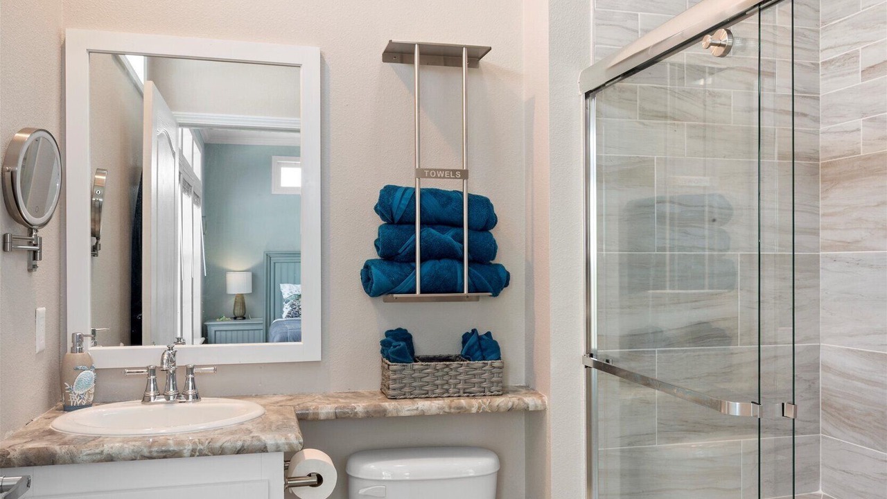 Photo of Bathroom in Cudjoe Key