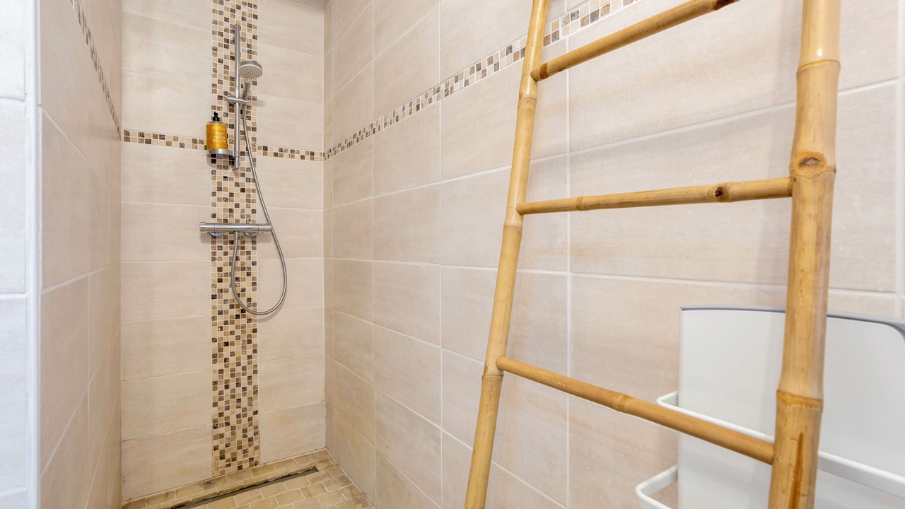 Photo of Bathroom in Cleden-Cap-Sizun