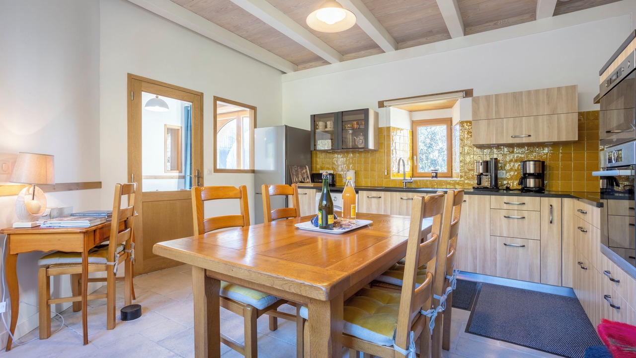 Photo of Kitchen in Cleden-Cap-Sizun