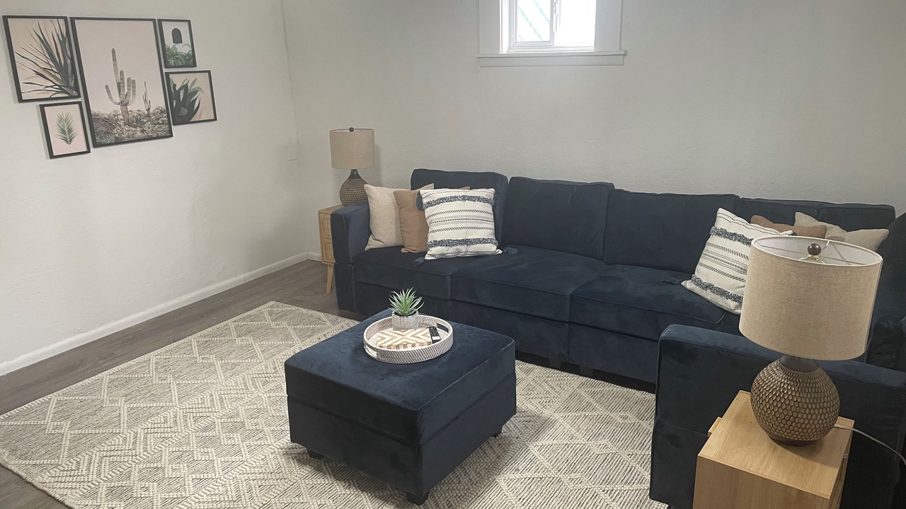 Photo of Livingroom in West University