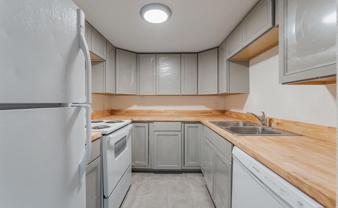 Photo of Kitchen in West University