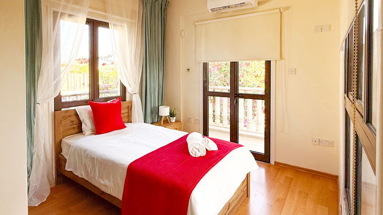Photo of Bedroom in Pyla