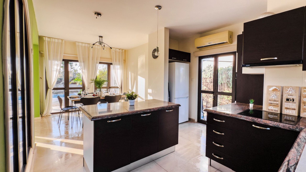 Photo of Kitchen in Pyla