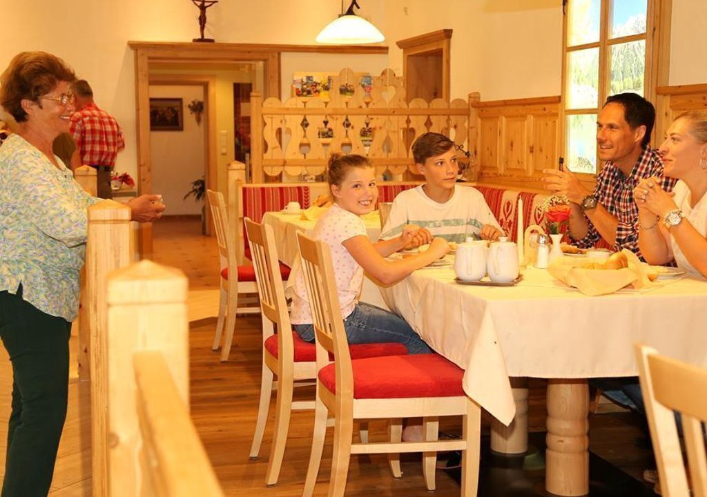 Photo of Others in Haus