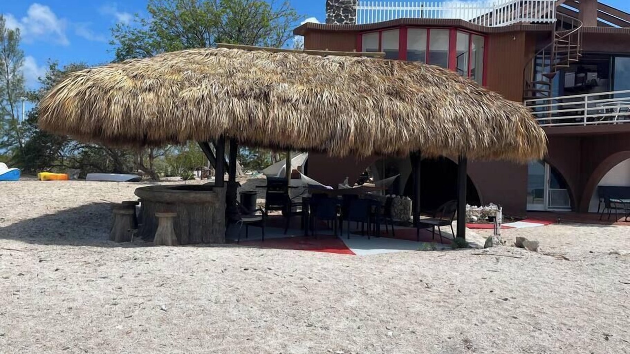 Photo of Outdoor in Long Beach Estates