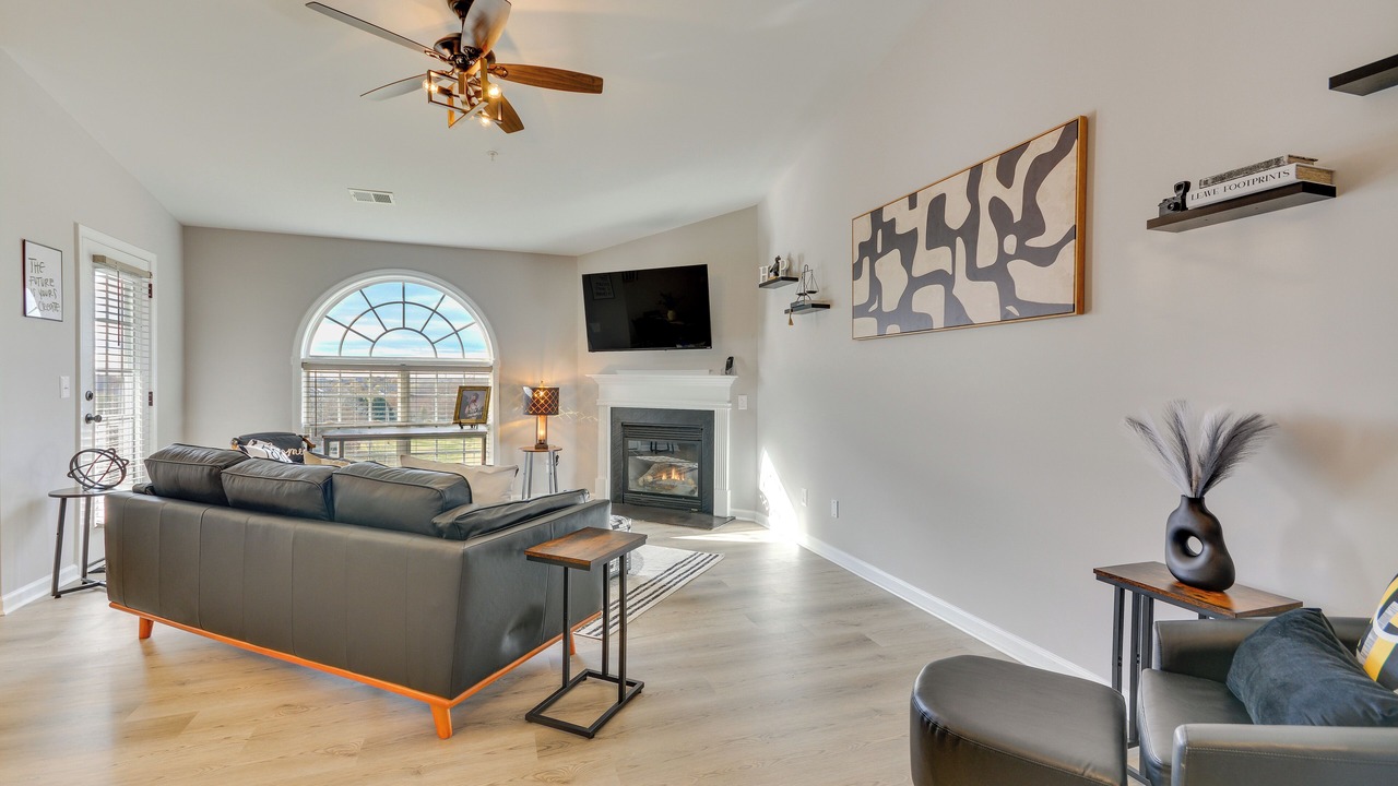 Photo of Livingroom in High Point