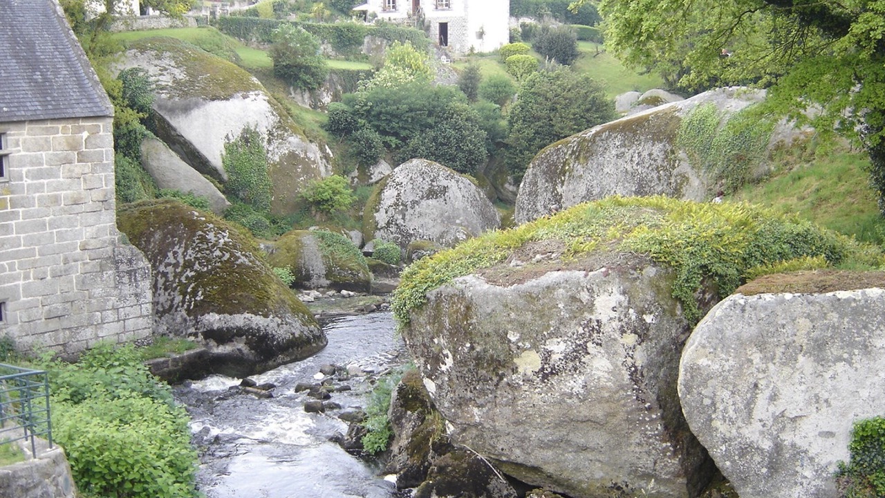 Photo of Others in Loperec