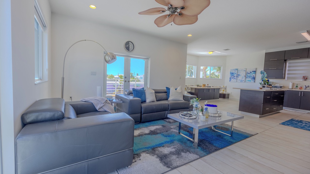 Photo of Livingroom in Sexton Cove Estates