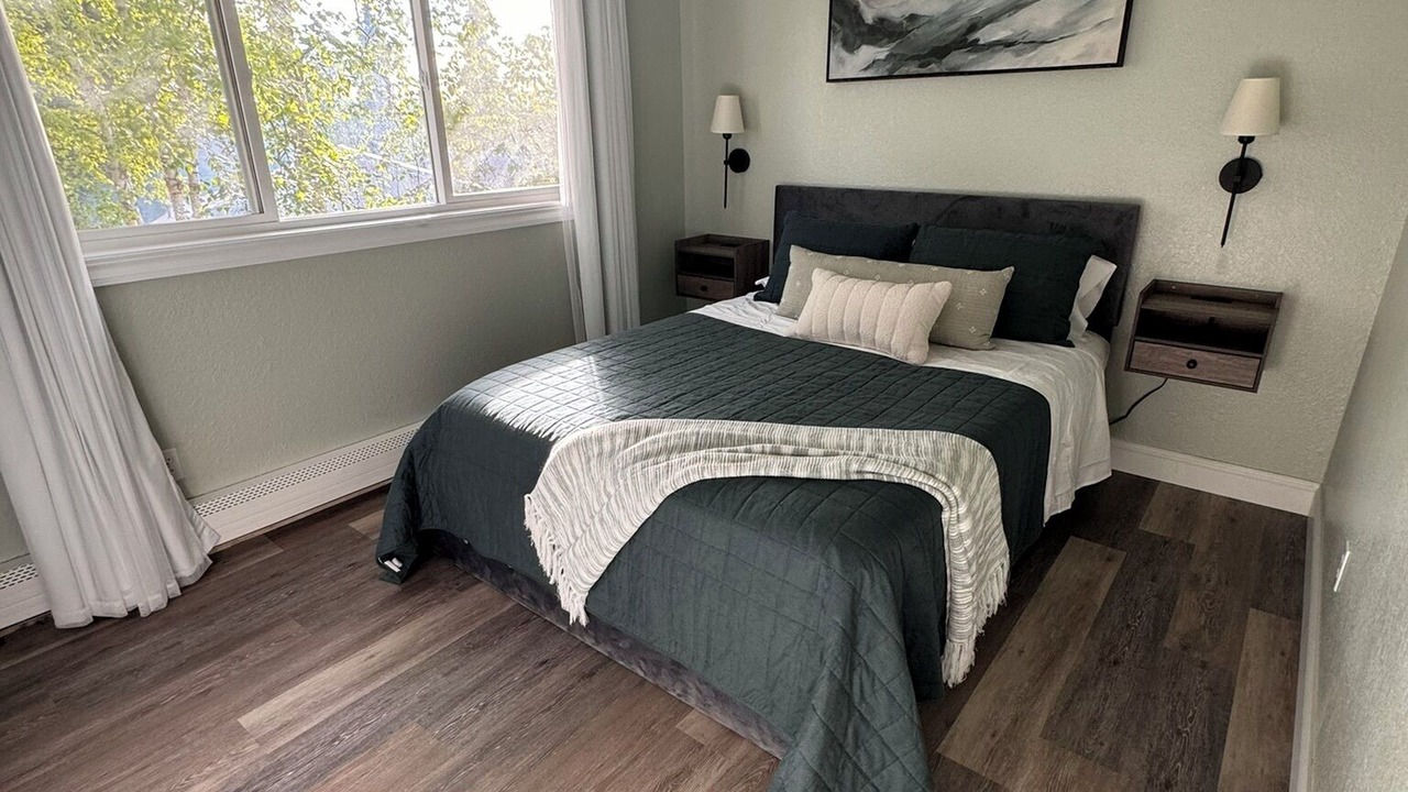 Photo of Bedroom in Huffman - O' Malley