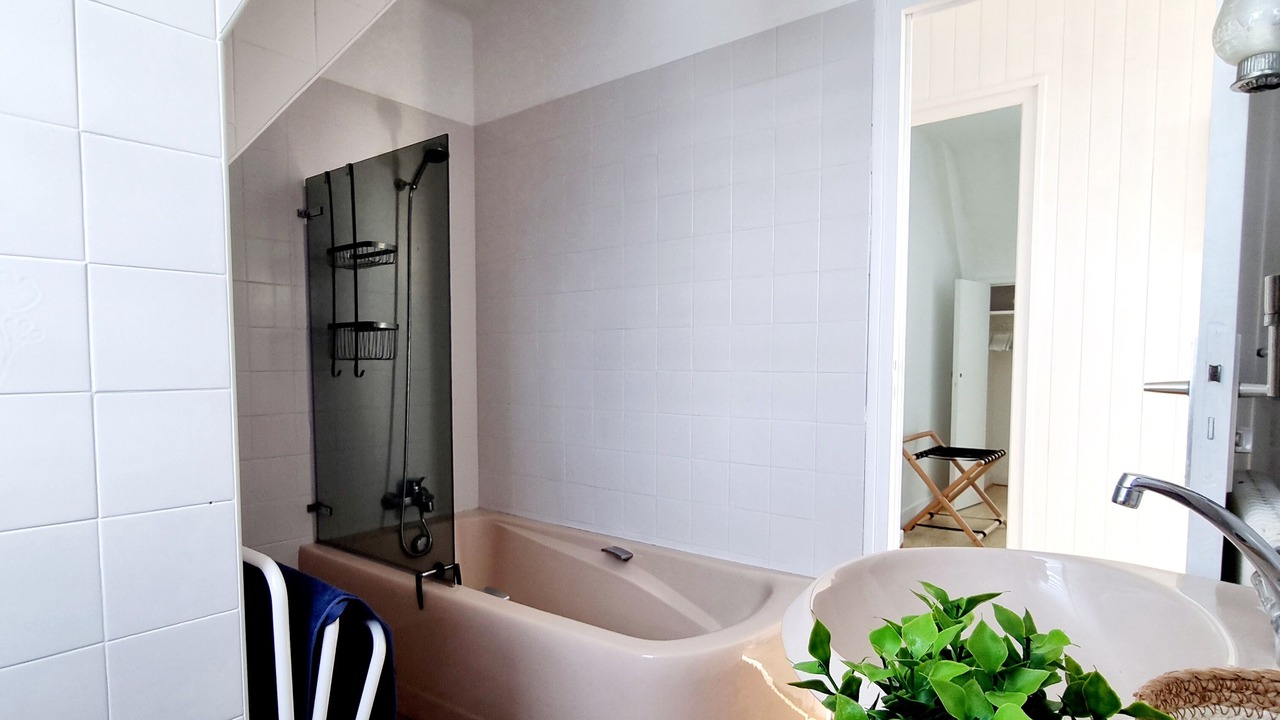 Photo of Bathroom in Plozevet