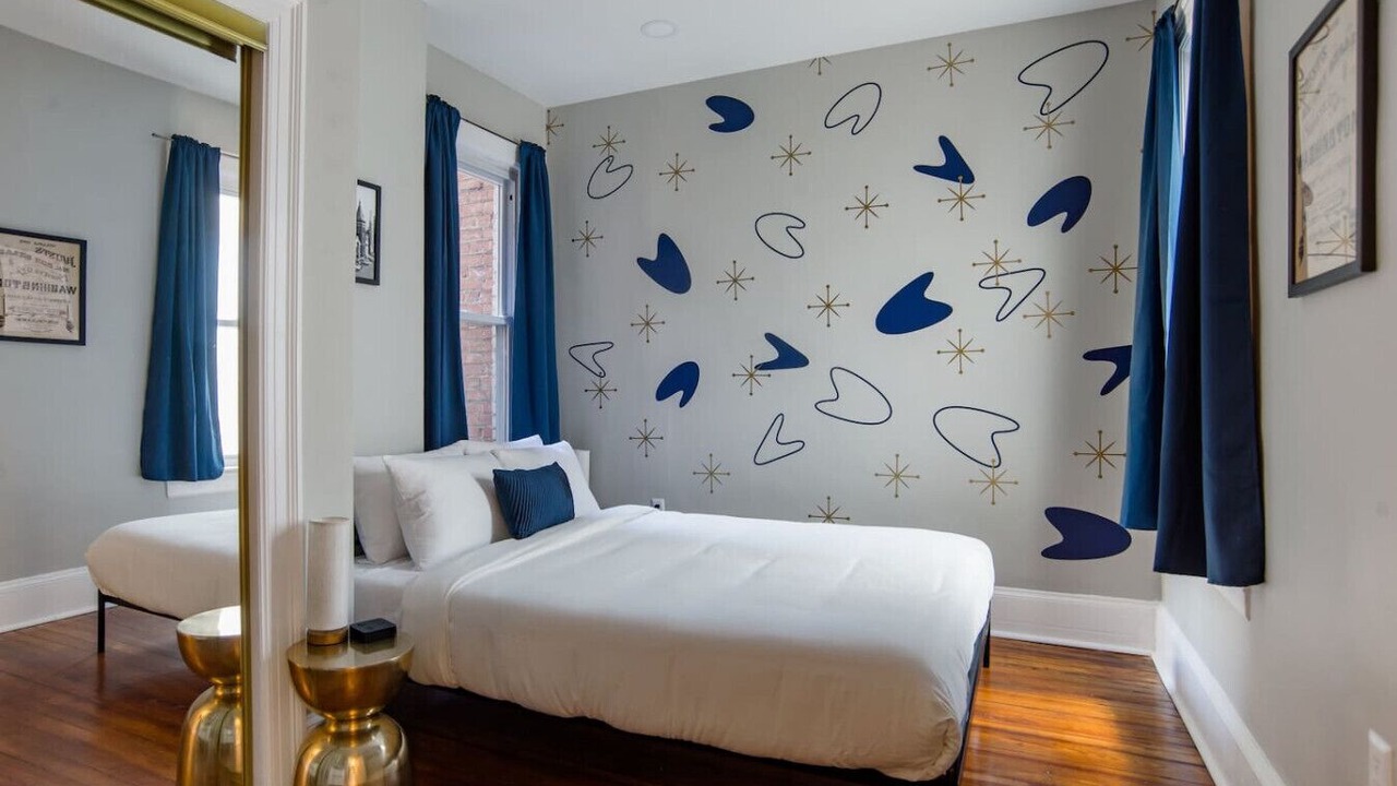 Photo of Bedroom in Truxton Circle