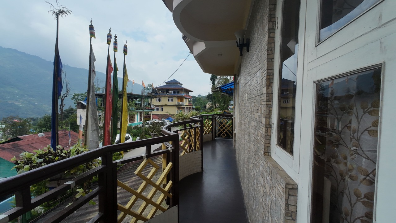 Photo of Outdoor in Geyzing