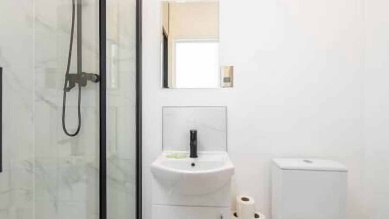 Photo of Bathroom in Holland Park