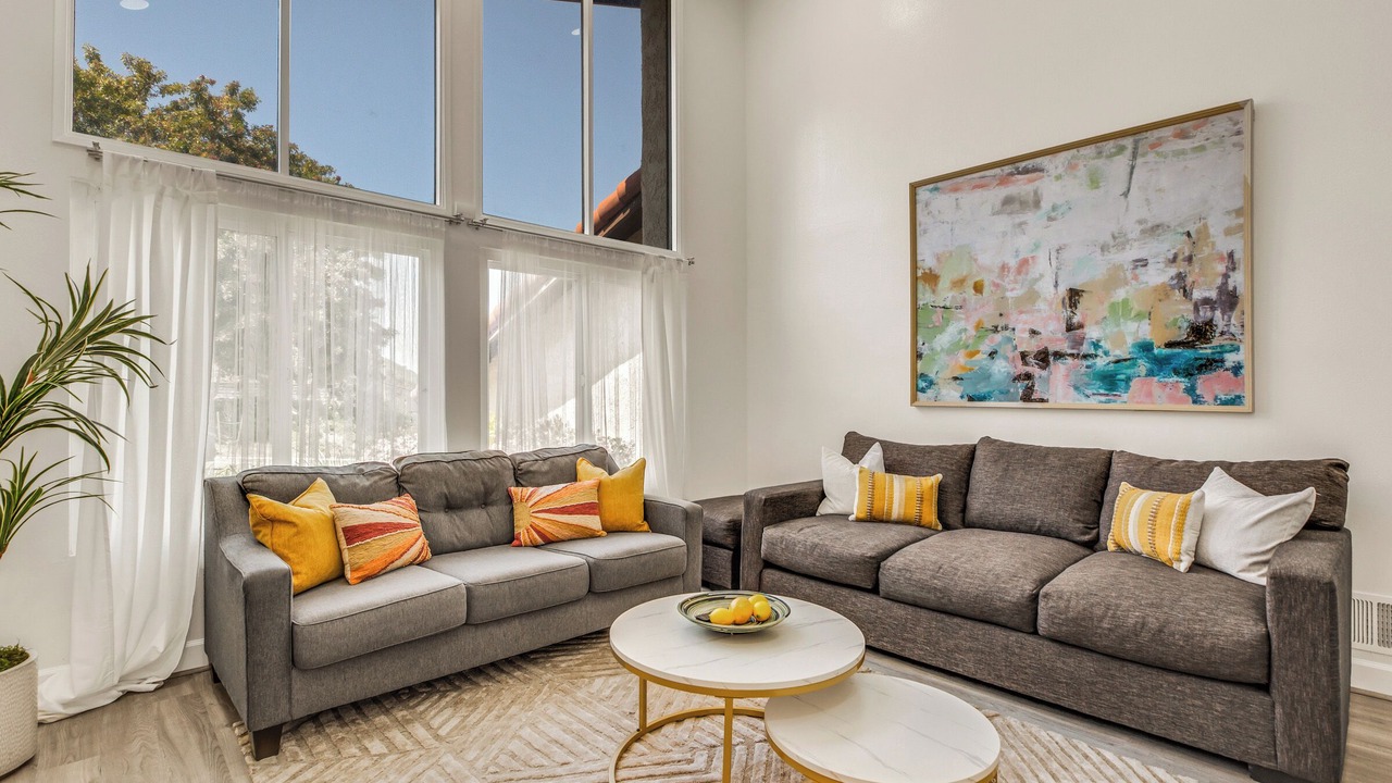 Photo of Livingroom in Torrance