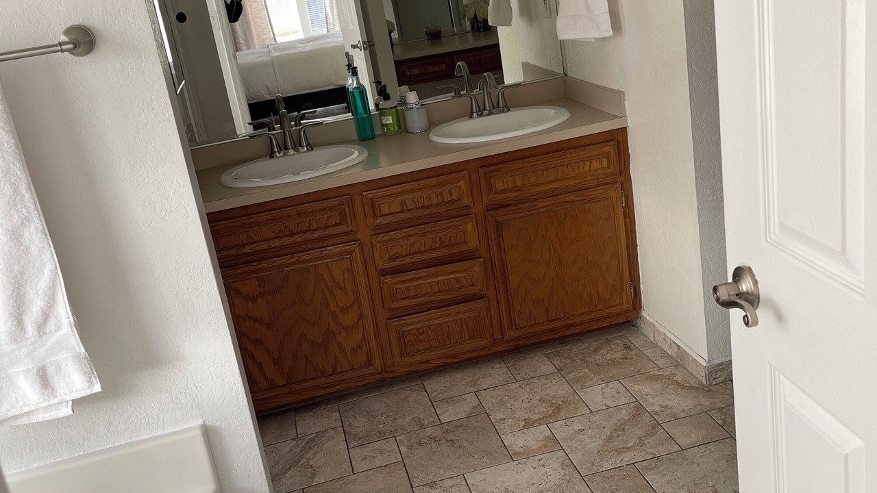 Photo of Bathroom in Tehachapi