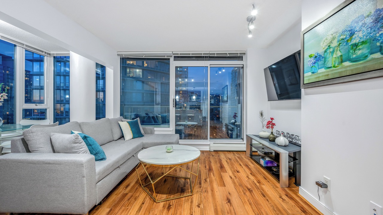 Photo of Livingroom in Crosstown