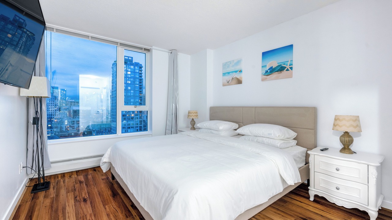 Photo of Bedroom in Crosstown