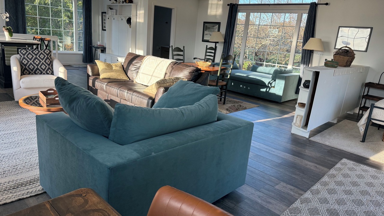 Photo of Livingroom in Weston
