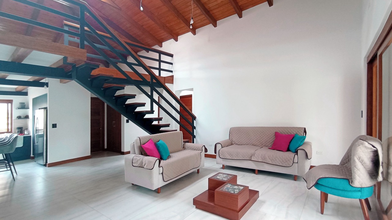 Photo of Livingroom in Checa