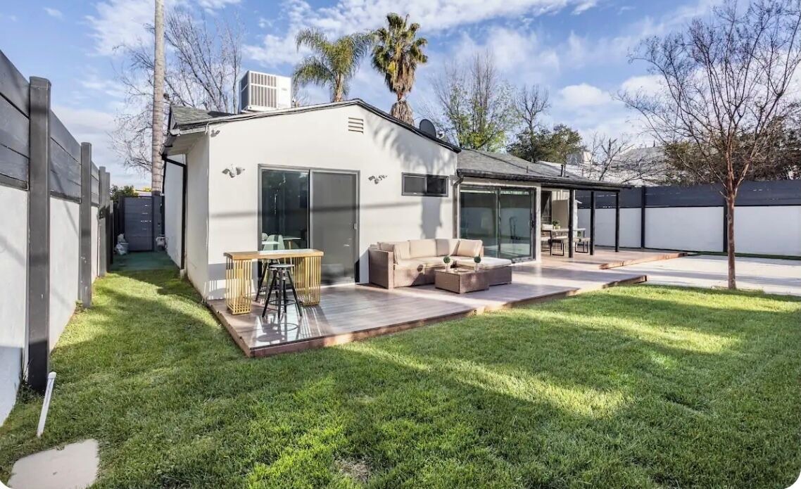 Photo of Patio Balcony in Tarzana