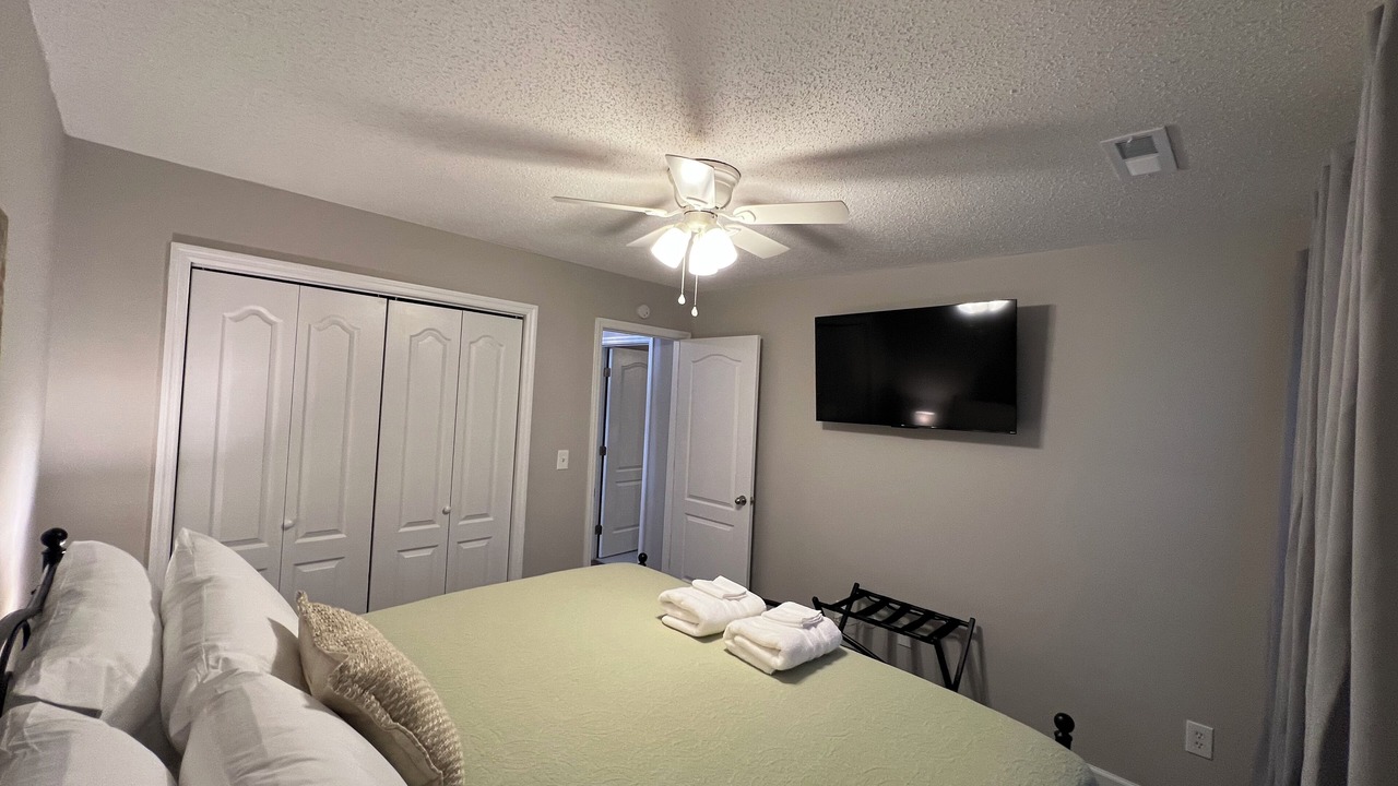 Photo of Bedroom in Huntsville