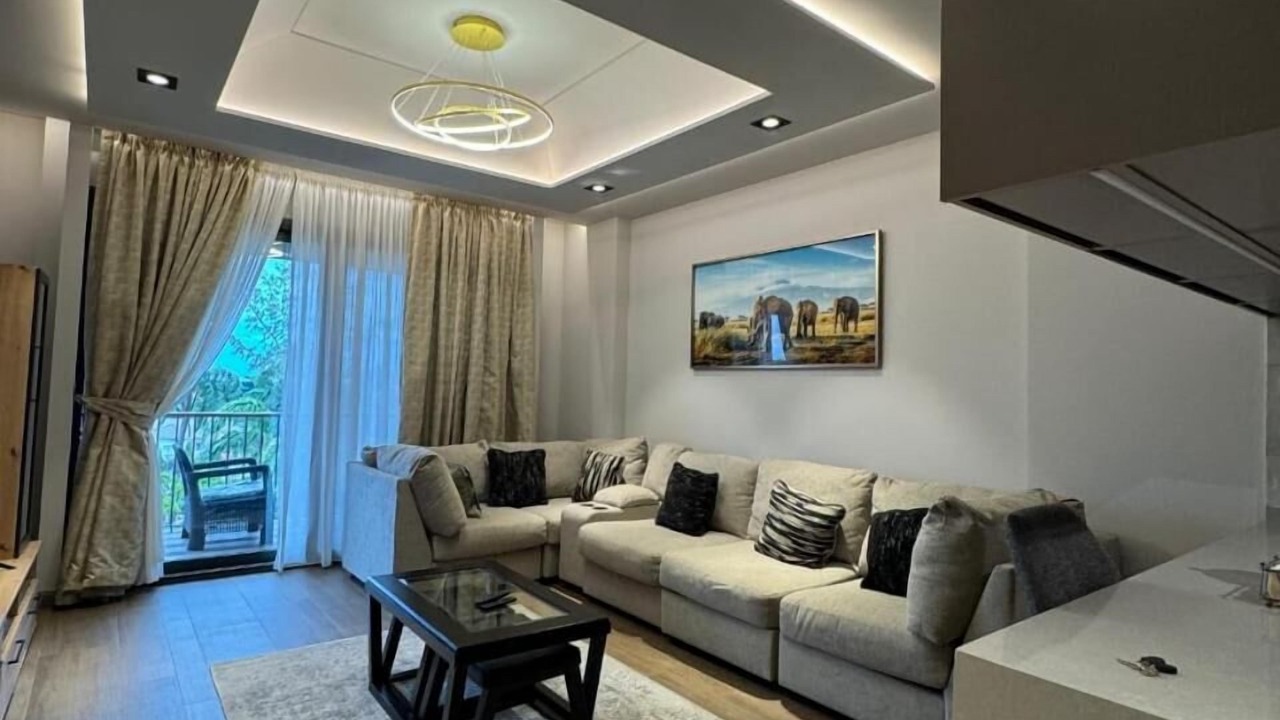 Photo of Livingroom in Cantonments