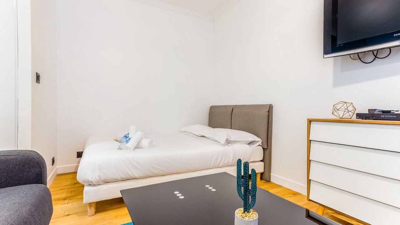 Photo of Bedroom in Quinze-Vingts