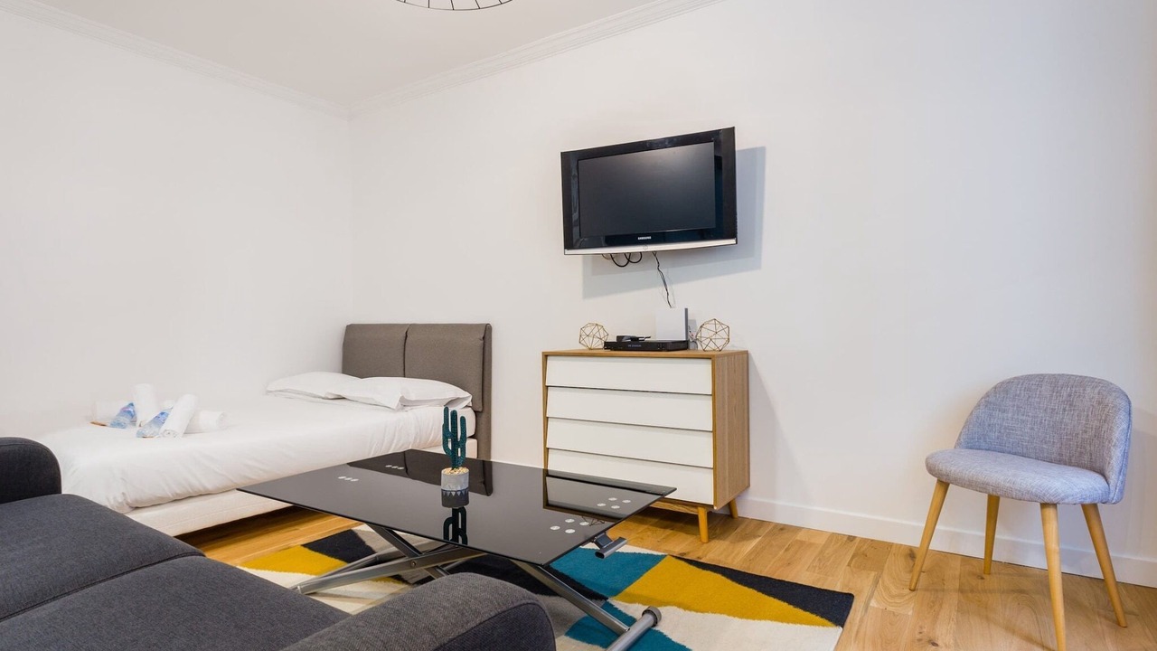 Photo of Bedroom in Quinze-Vingts