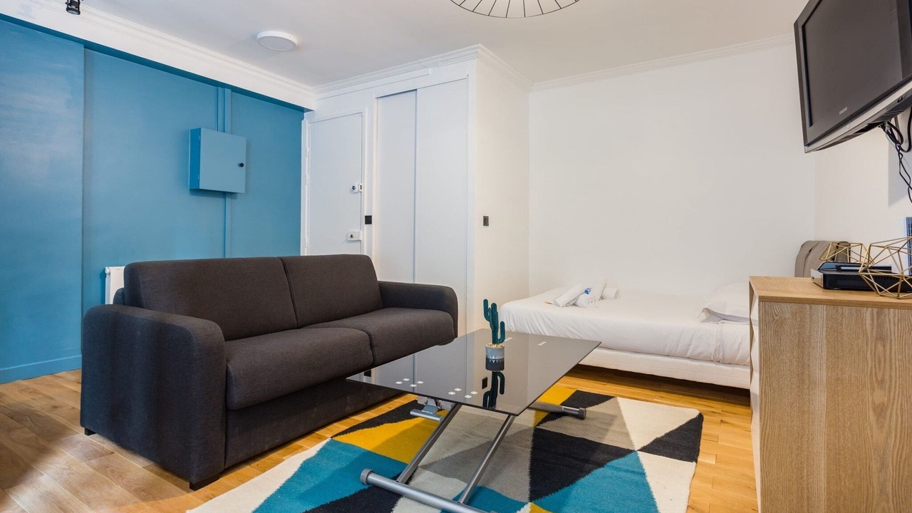 Photo of Livingroom in Quinze-Vingts