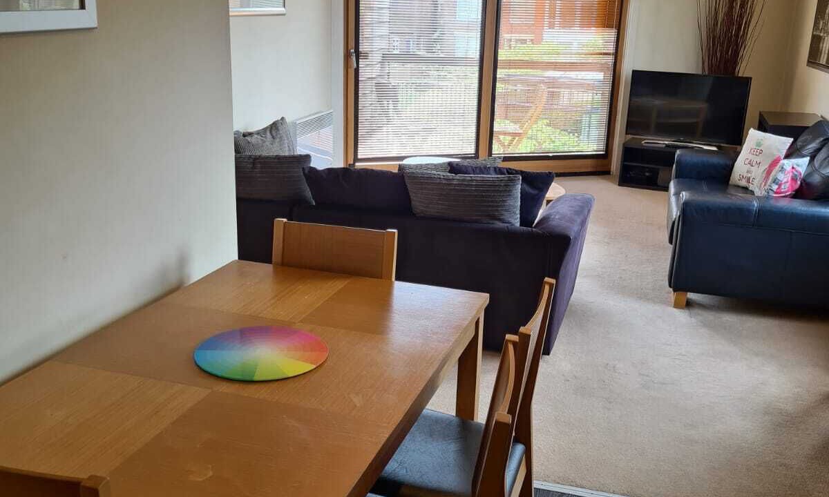 Photo of Livingroom in Coventry City Centre