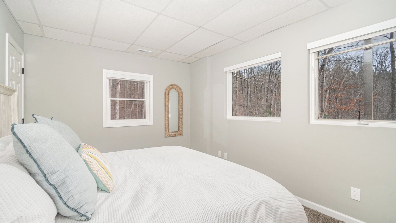 Photo of Bedroom in Stokes